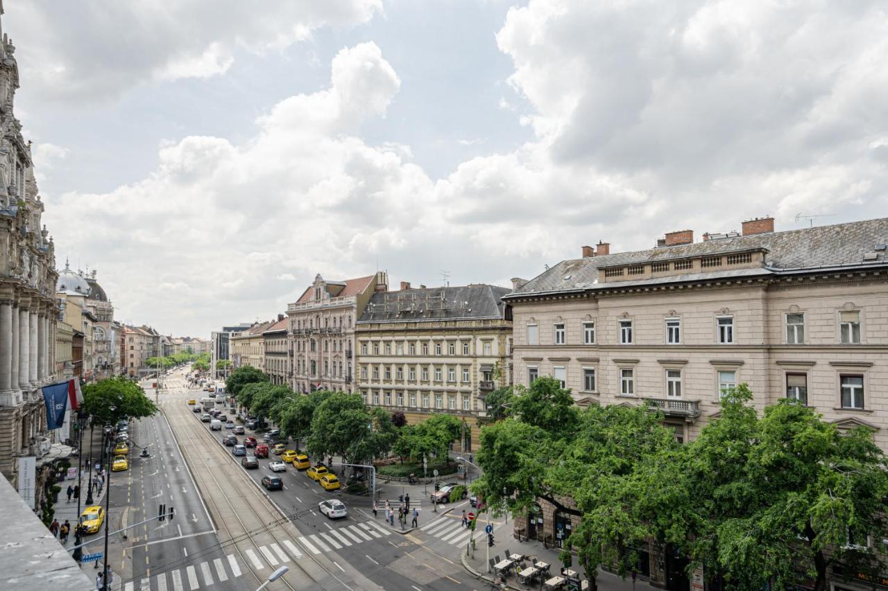 E13 - Grand Boulevard Heritage Suite - Best Location By Bqa Budapest Kültér fotó