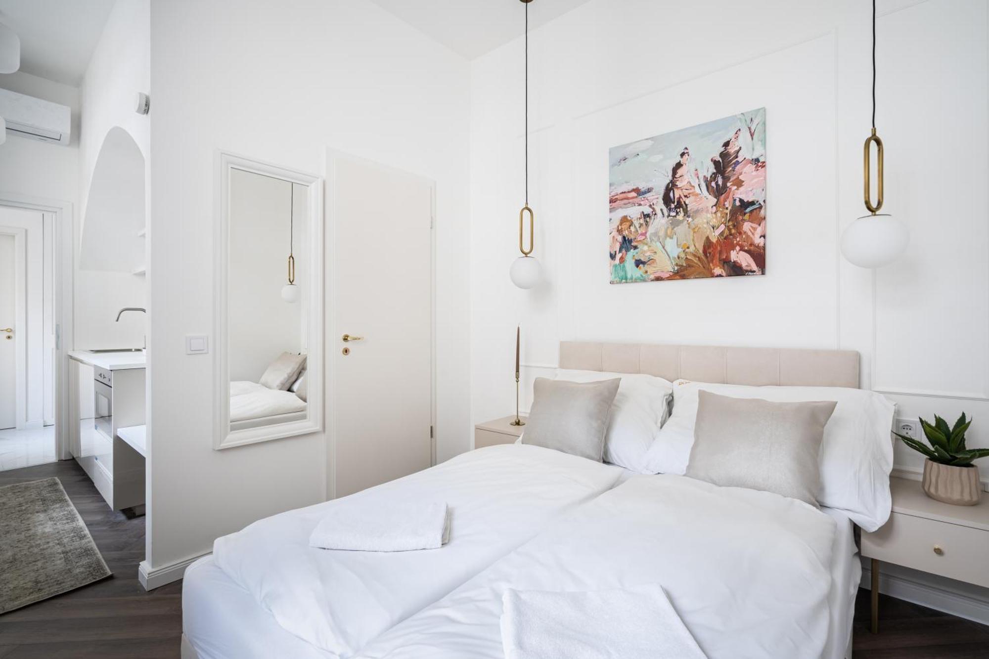 E13 - Grand Boulevard Heritage Suite - Best Location By Bqa Budapest Szoba fotó